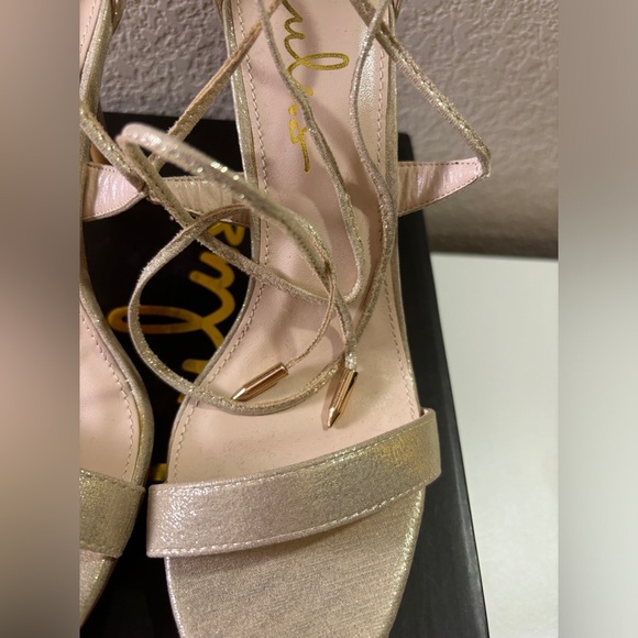 NWT Lulus Aimee Champagne Gold Metallic Lace Up Strappy Heeled Sandals 7 - Picture 5 of 10